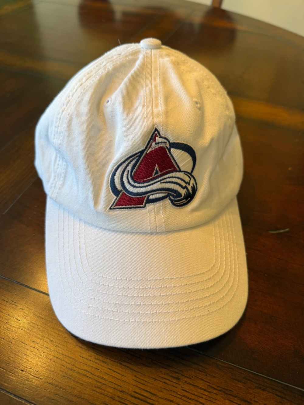 NHL White Hat with Holographic Official Licensed Patch